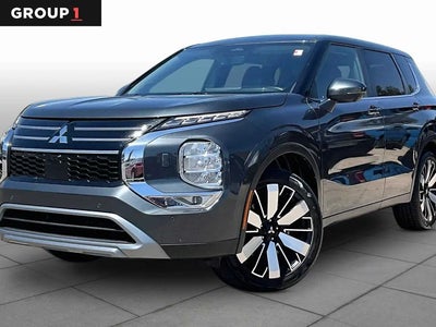 2025 Mitsubishi Outlander AWD SE 4DR SUV