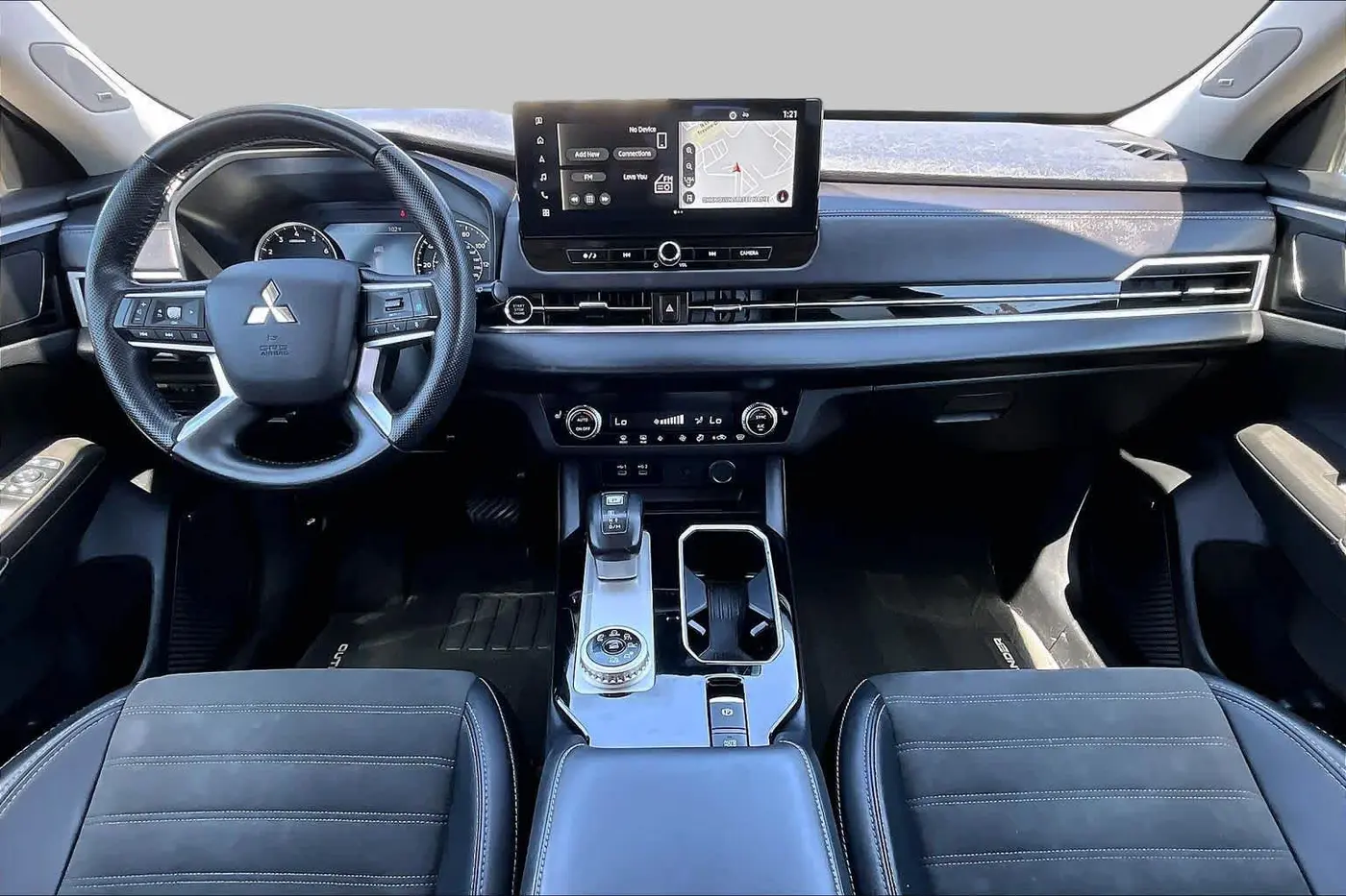 2025 Mitsubishi Outlander - $23,779