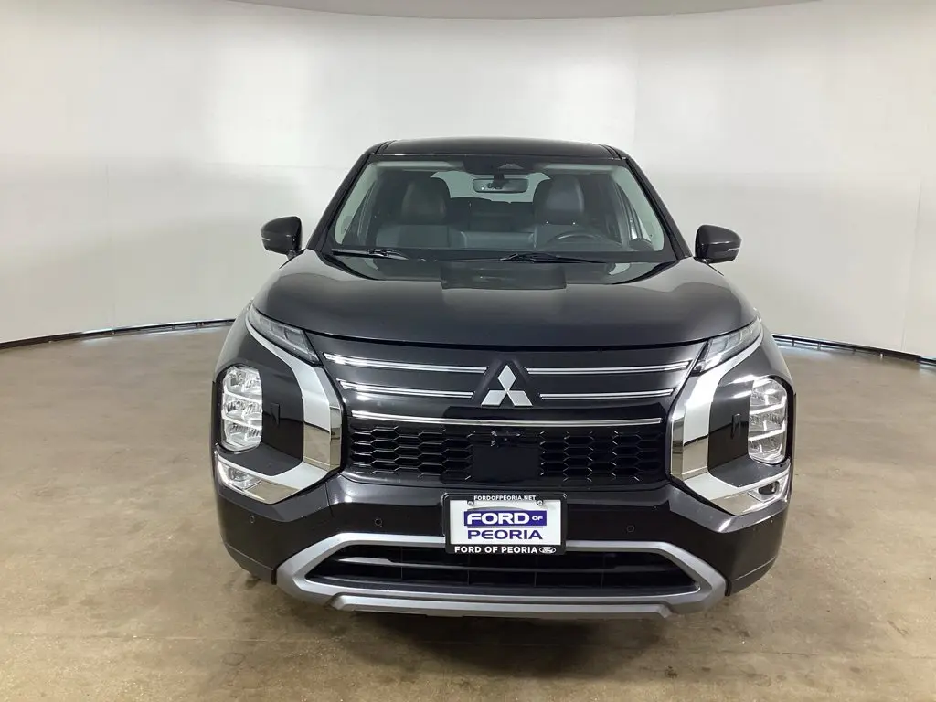 2025 Mitsubishi Outlander - $26,084