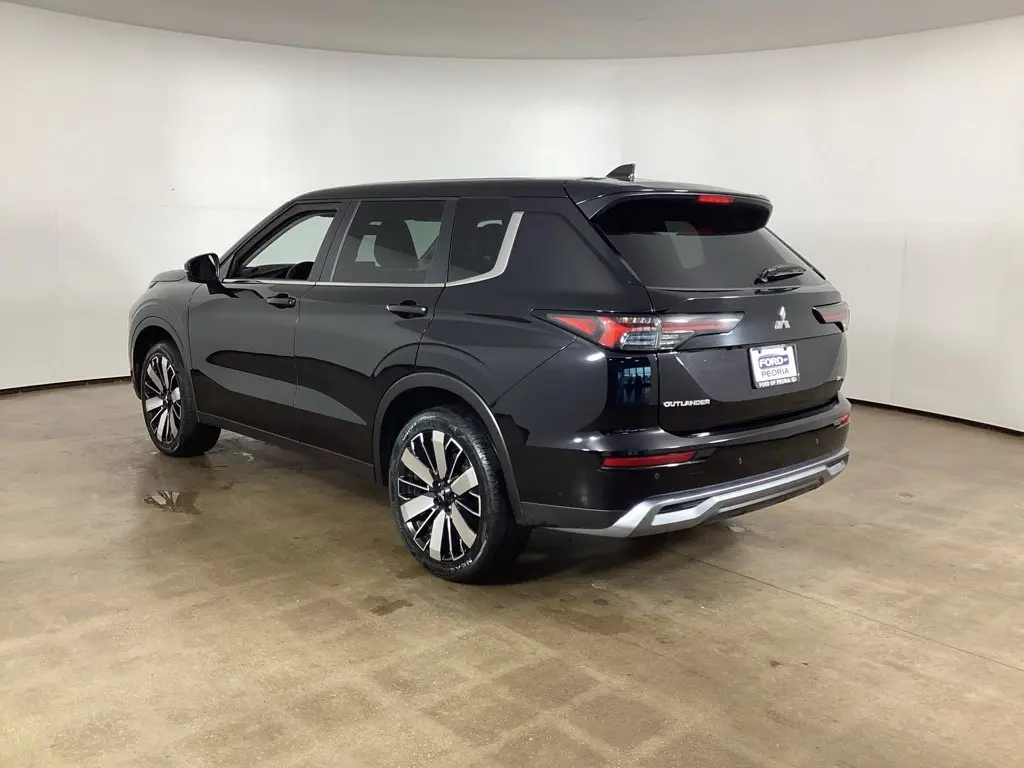 2025 Mitsubishi Outlander - $26,084