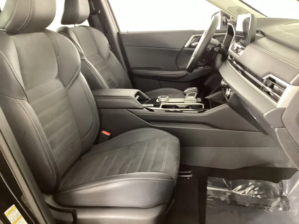 2025 Mitsubishi Outlander - $26,084