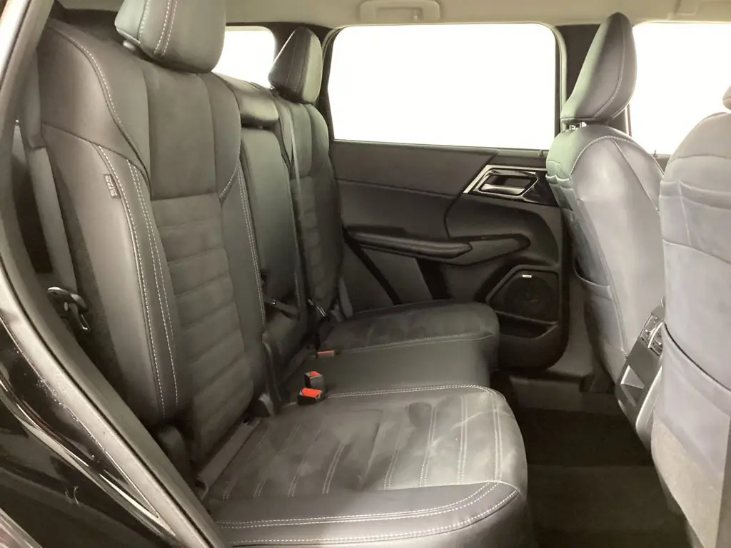 2025 Mitsubishi Outlander - $26,084