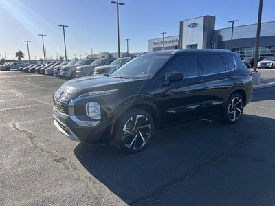Photo of a 2023 Mitsubishi Outlander AWD SE 4DR SUV for sale