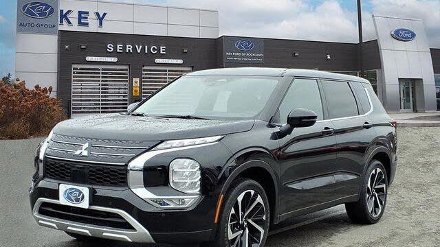 Preowned 2024 Mitsubishi Outlander SE for Sale