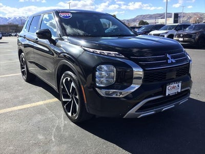 Photo of a 2024 Mitsubishi Outlander AWD SE 4DR SUV for sale