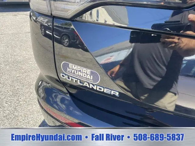 2025 Mitsubishi Outlander - $23,990