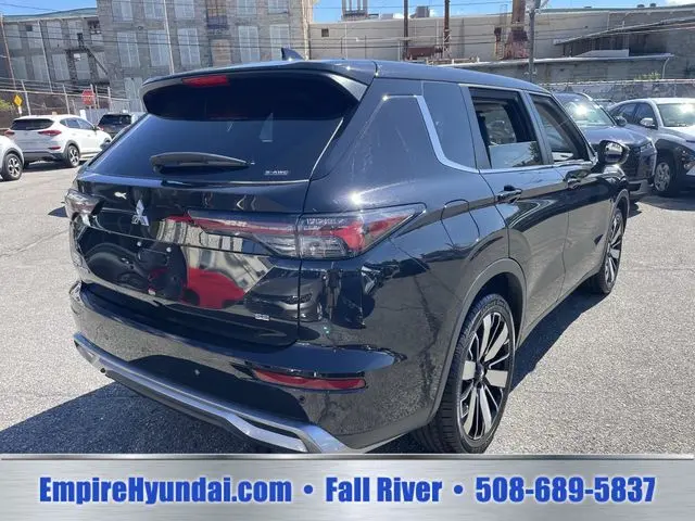 2025 Mitsubishi Outlander - $23,990