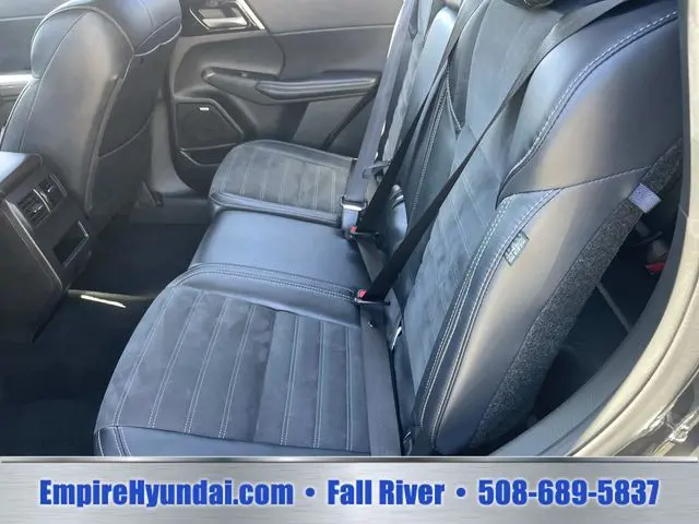 2025 Mitsubishi Outlander - $23,990
