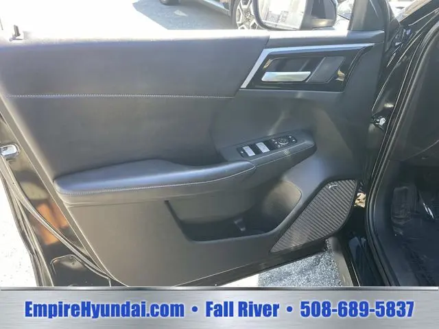 2025 Mitsubishi Outlander - $23,990