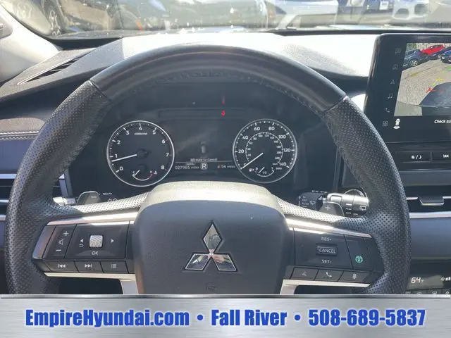 2025 Mitsubishi Outlander - $23,990
