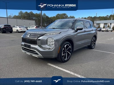 Photo of a 2022 Mitsubishi Outlander AWD SEL 4DR SUV for sale