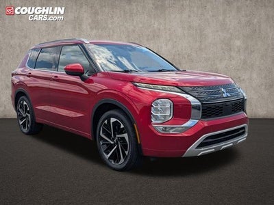 Photo of a 2022 Mitsubishi Outlander AWD SEL 4DR SUV for sale