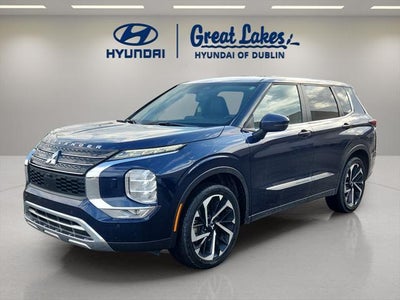 Photo of a 2024 Mitsubishi Outlander AWD SE 4DR SUV for sale