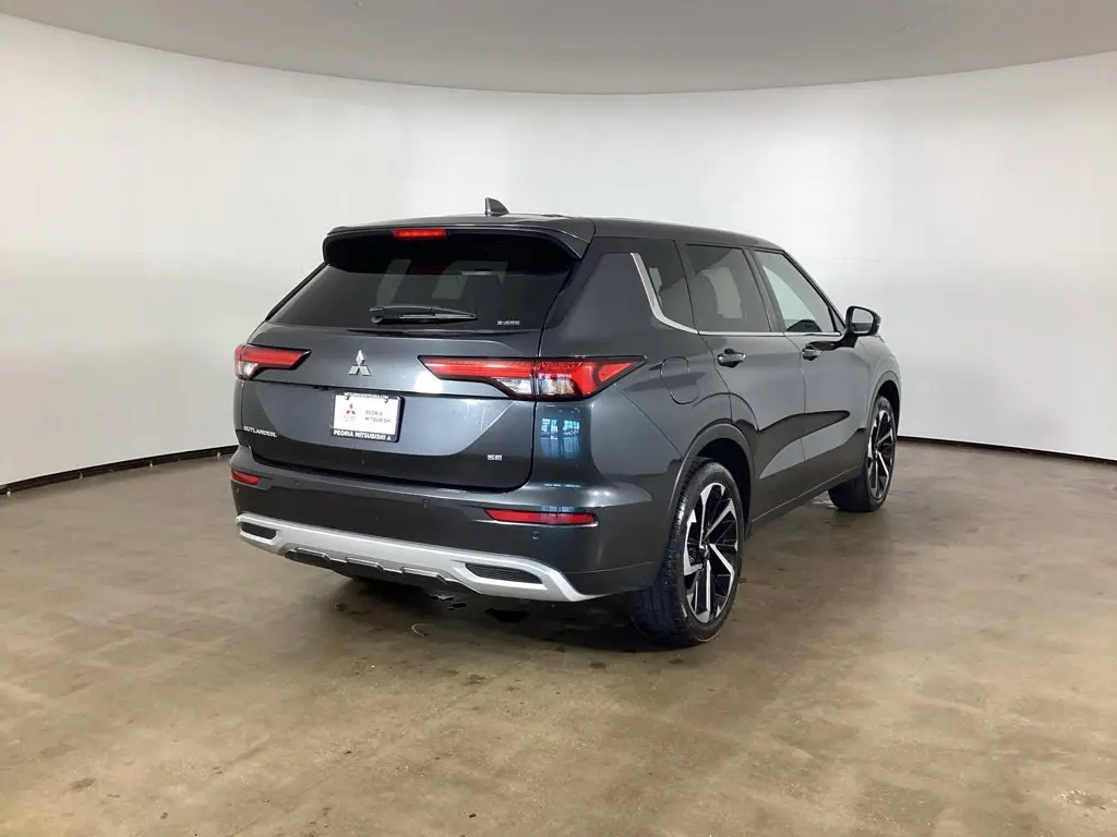 2024 Mitsubishi Outlander - $21,564