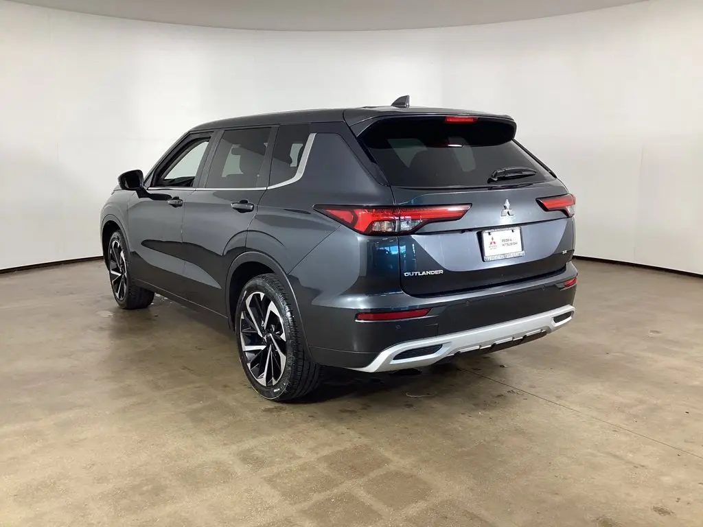 2024 Mitsubishi Outlander - $21,564