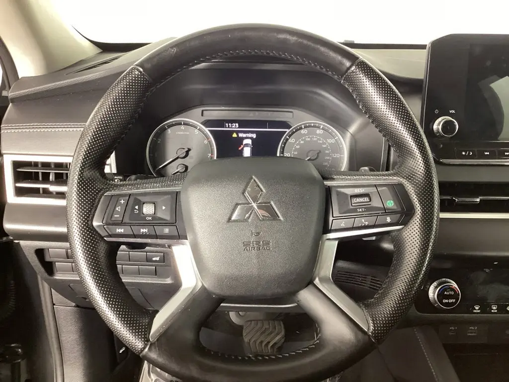 2024 Mitsubishi Outlander - $21,564