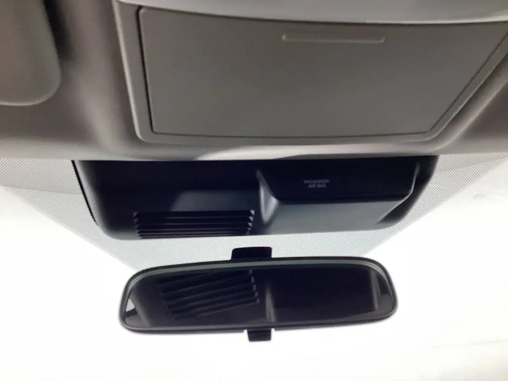 2024 Mitsubishi Outlander - $21,564