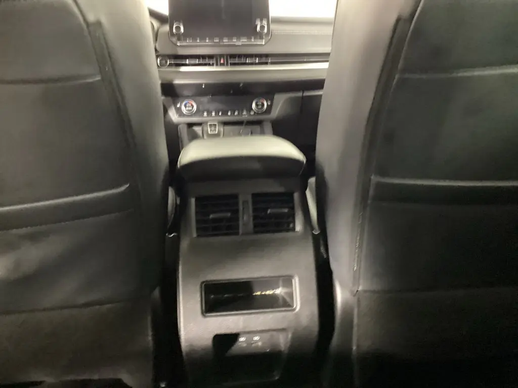 2024 Mitsubishi Outlander - $21,564