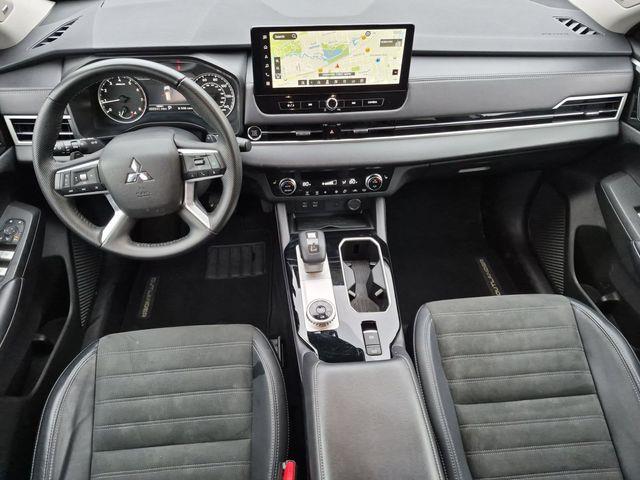 2025 Mitsubishi Outlander - $24,700