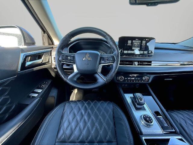 2022 Mitsubishi Outlander - $19,999