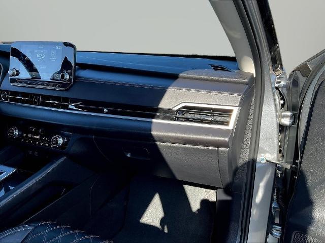 2022 Mitsubishi Outlander - $19,999