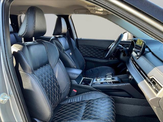 2022 Mitsubishi Outlander - $19,999