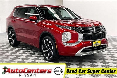 Photo of a 2023 Mitsubishi Outlander AWD SEL 4DR SUV for sale