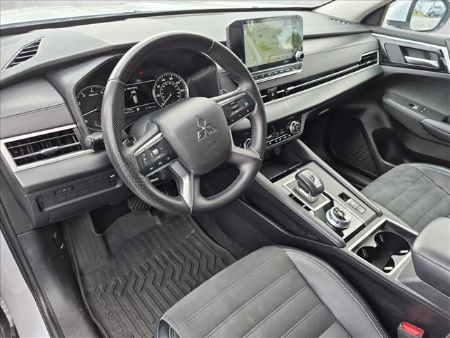 2024 Mitsubishi Outlander - $23,541