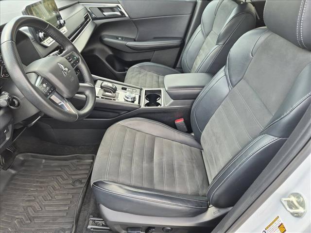 2024 Mitsubishi Outlander - $23,541
