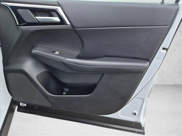 2024 Mitsubishi Outlander - $23,541