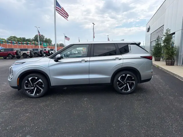 2024 Mitsubishi Outlander - $23,407