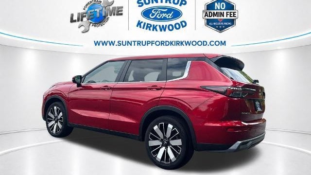 2025 Mitsubishi Outlander SE