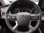 2025 Outlander Thumbnail 12
