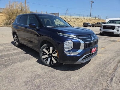 2025 Mitsubishi Outlander AWD SE 4DR SUV