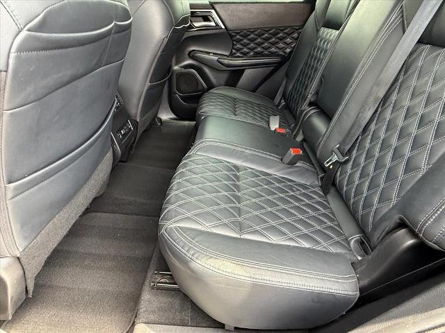 2022 Mitsubishi Outlander - $20,688