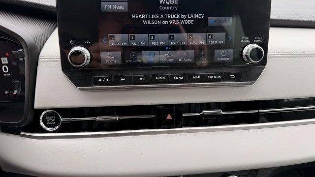 2023 Mitsubishi Outlander SE