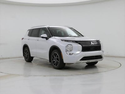 2023 Mitsubishi Outlander AWD SEL 4DR SUV