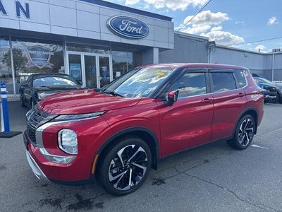 2024 Mitsubishi Outlander AWD SE 4DR SUV