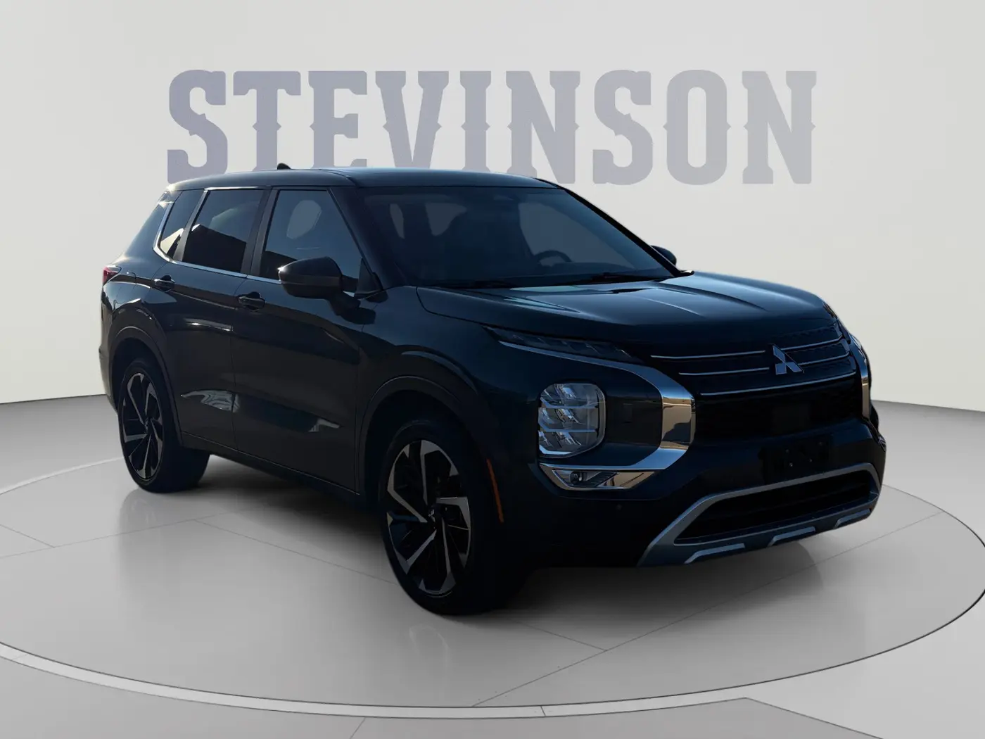 2024 Mitsubishi Outlander - $19,500