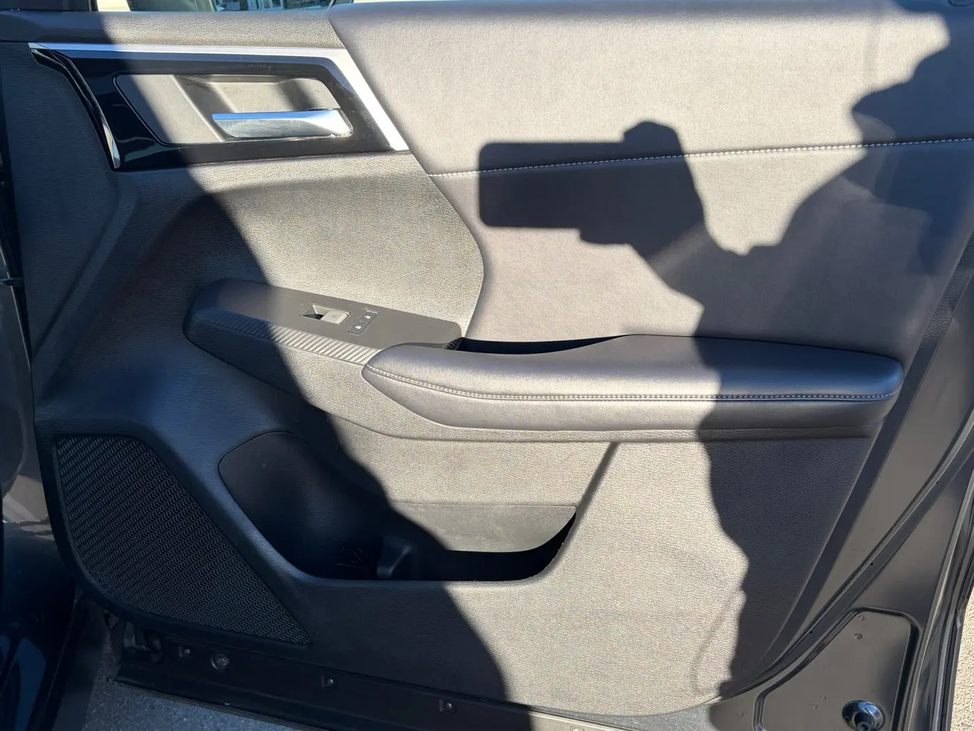 2024 Mitsubishi Outlander - $19,500