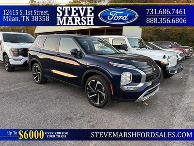 Photo of a 2024 Mitsubishi Outlander AWD SE 4DR SUV for sale