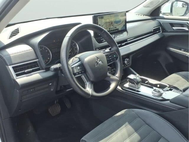 2025 Mitsubishi Outlander - $23,500