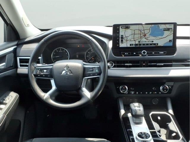 2025 Mitsubishi Outlander - $23,500