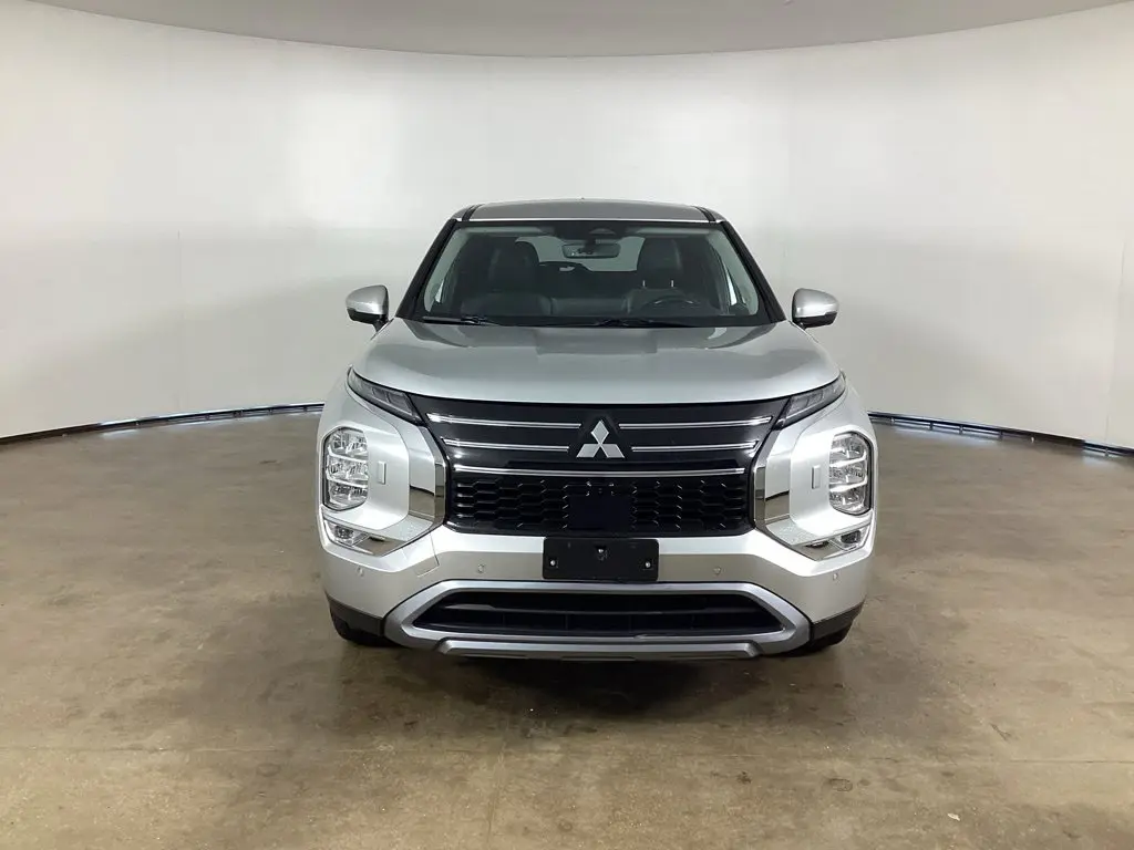 2025 Mitsubishi Outlander - $26,564