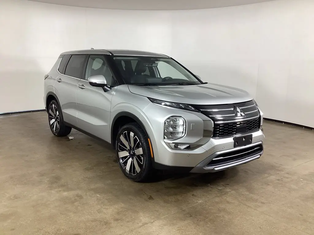 2025 Mitsubishi Outlander - $26,564