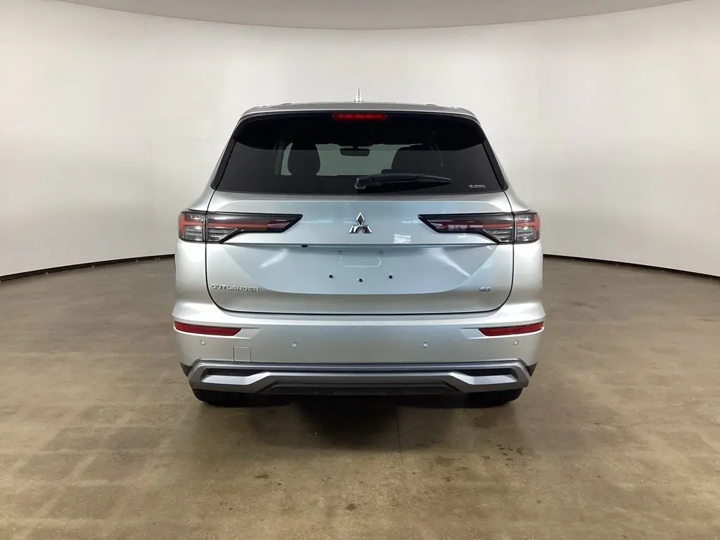 2025 Mitsubishi Outlander - $26,564