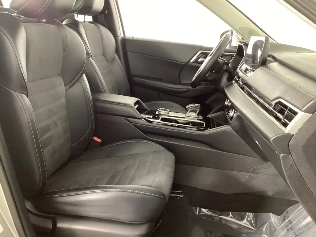 2025 Mitsubishi Outlander - $26,564