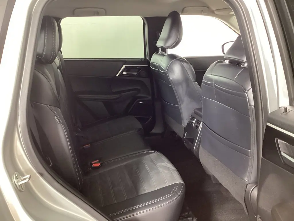 2025 Mitsubishi Outlander - $26,564