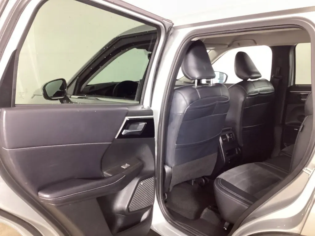2025 Mitsubishi Outlander - $26,564