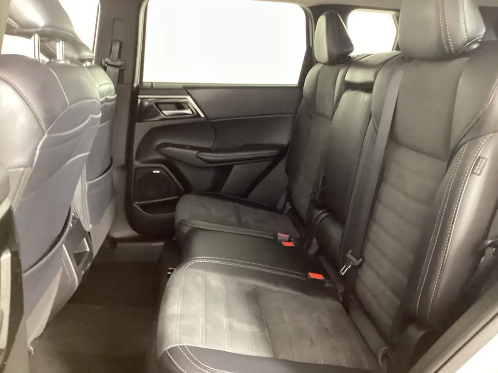 2025 Mitsubishi Outlander - $26,564